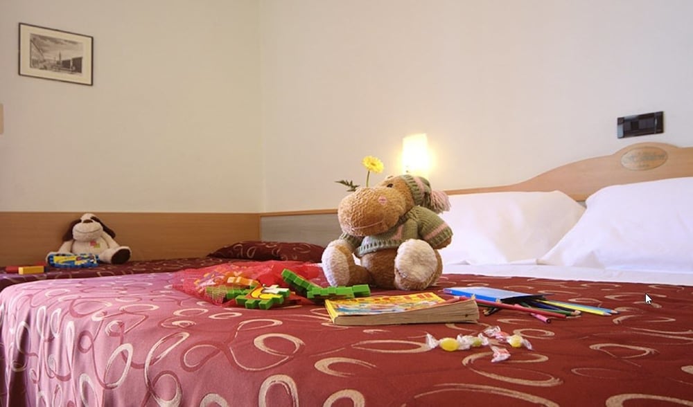 Hotel Hamilton 5/36