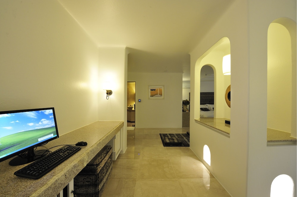 Ms Hotel 30/32