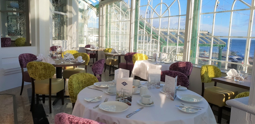 The Empress Hotel 41/64