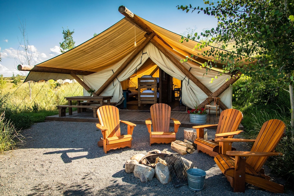 Conestoga Ranch Glamping Resort 99/100