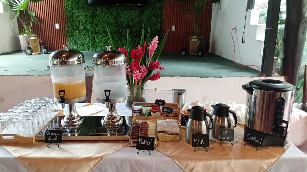 Tabulia Tree Hotel and Villas 59/77