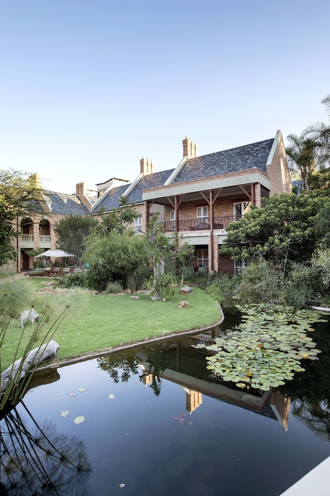 Premier Hotel Quatermain (ex. Faircity Quatermain Hotel) 67/73