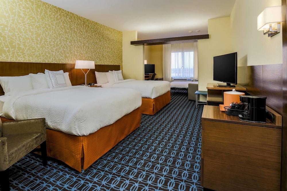 Fairfield Inn Suites Snyder 9/35