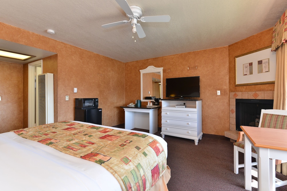 Bay View Inn 14/53