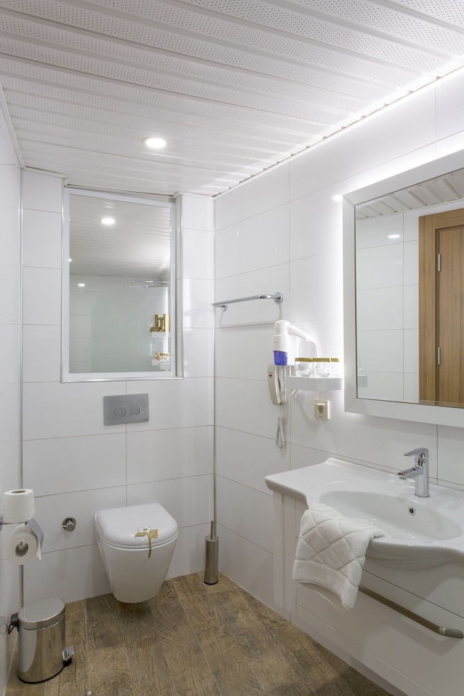 Michell Hotel - Adult Only 47/50
