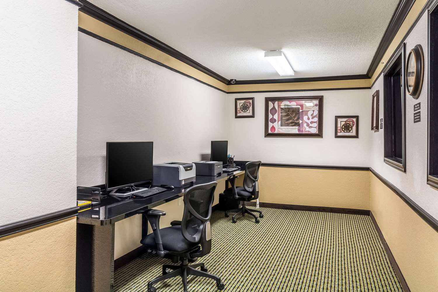 Quality Inn & Suites Seaworld North 36/42