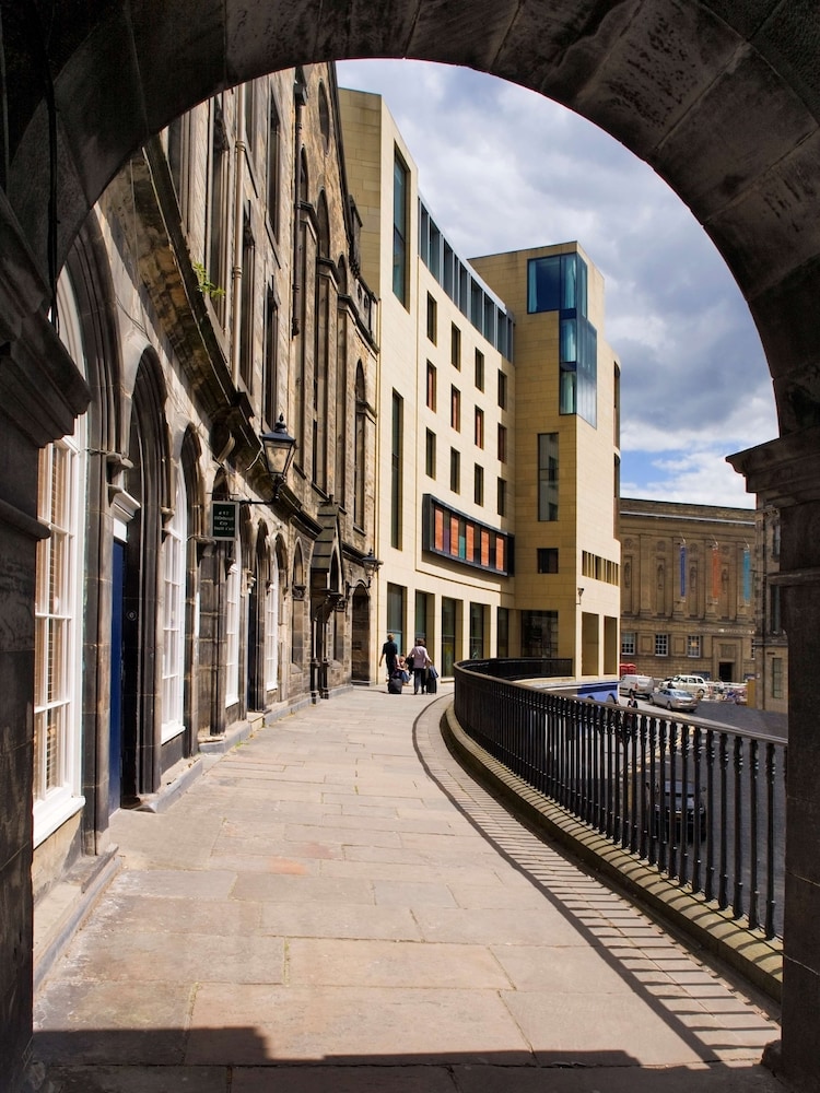 RADISSON COLLECTION HOTEL, ROYAL MILE EDINBURGH 46/50