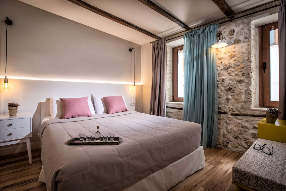 FAMILY SUITE, MAISONETTE