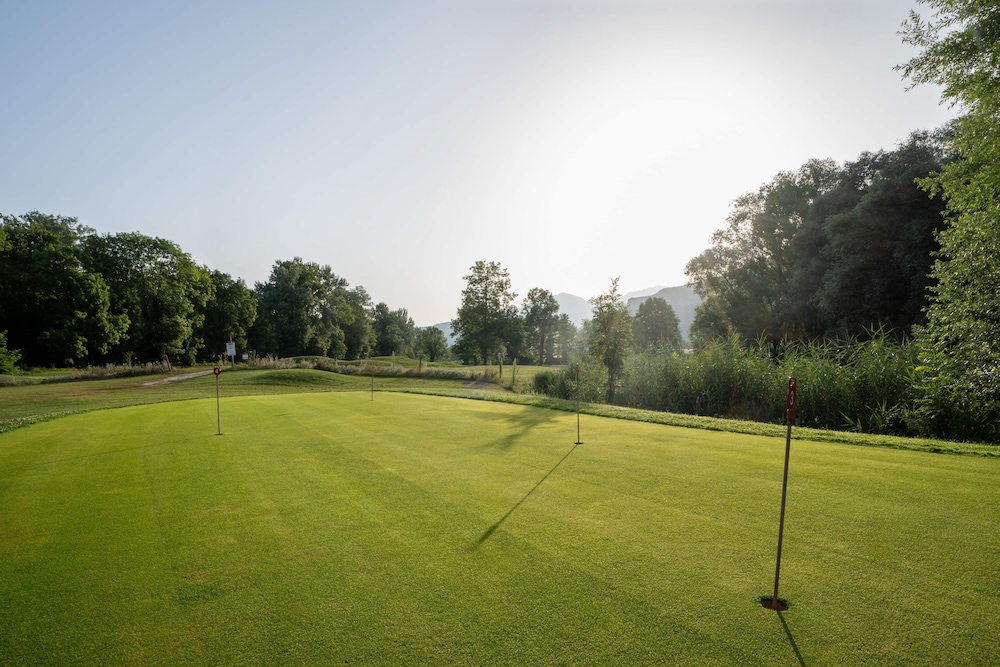 GOLF HOTEL DE GRENOBLE 30/53