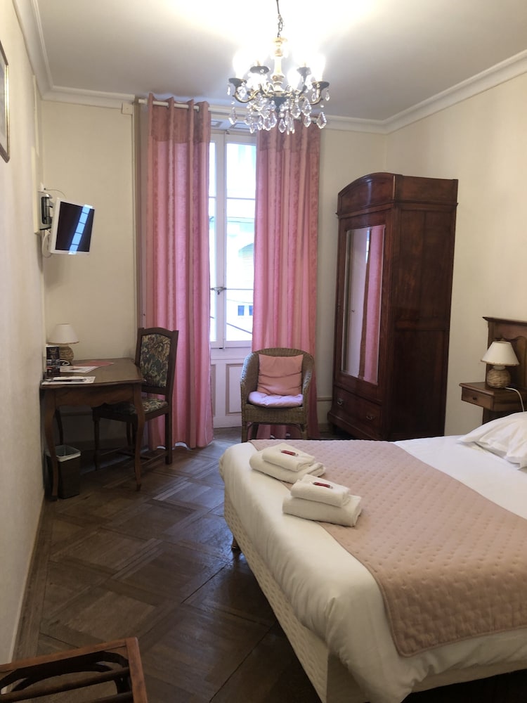 Standard, Double Bed, Private Bathroom