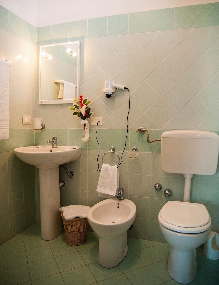 Hotel Calabria 50/50