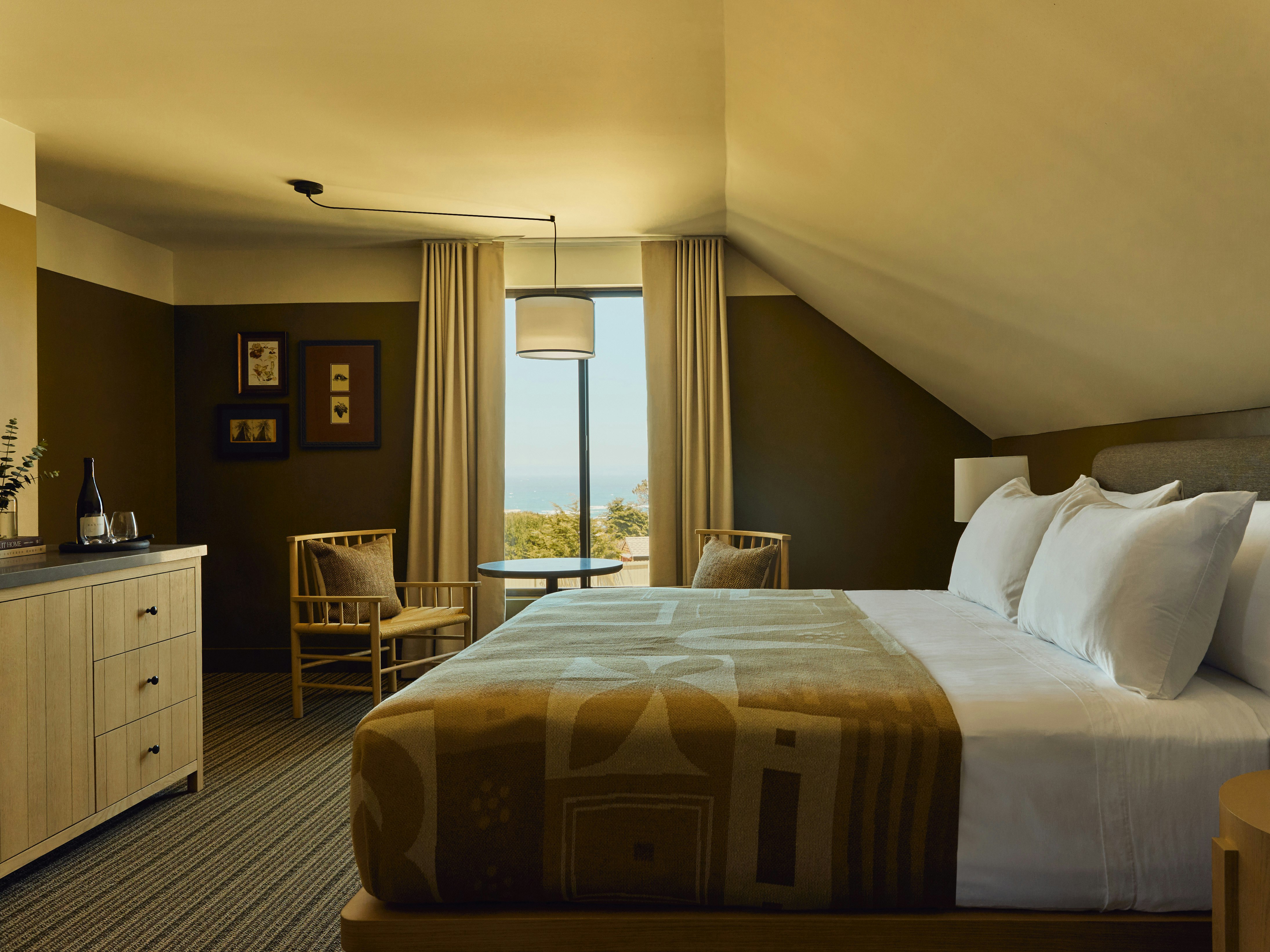 Room, King Bed, Ocean View
