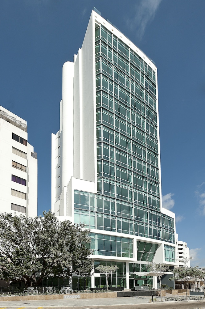 NH Collection Barranquilla Smartsuites Royal 4/50