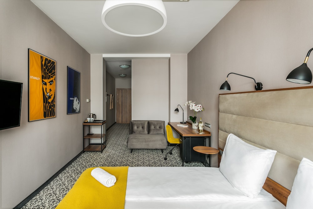 No.23 Premium Aparthotel 20/38