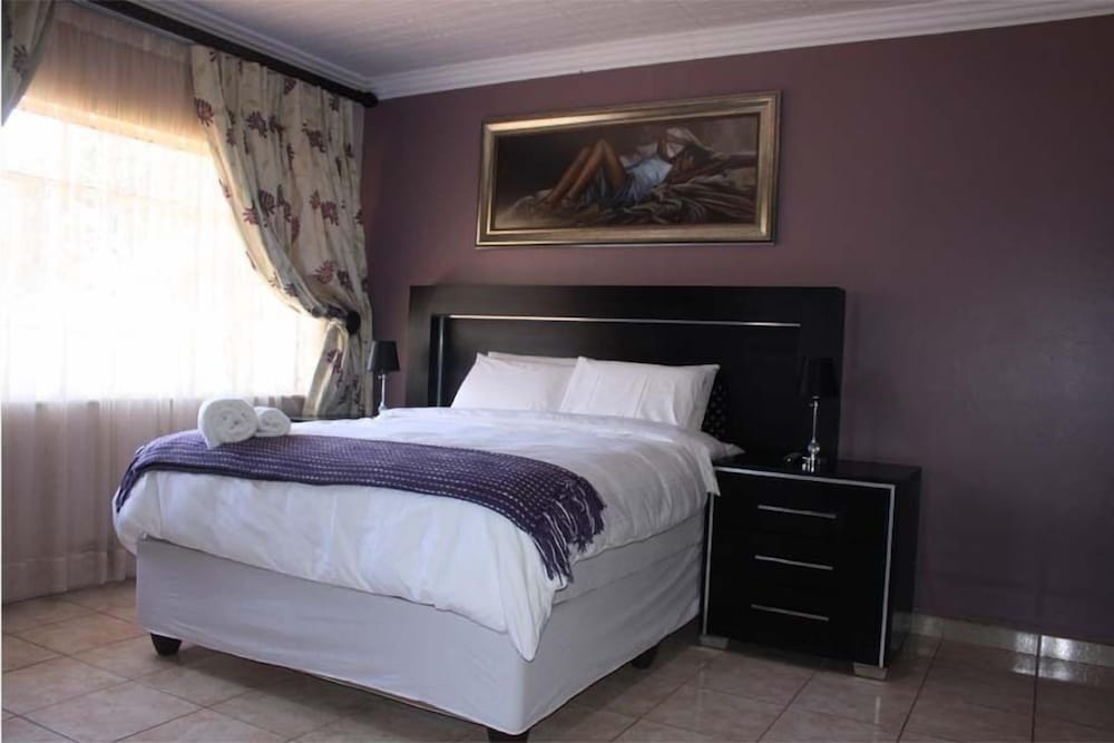 Masili Guesthouse 3/26