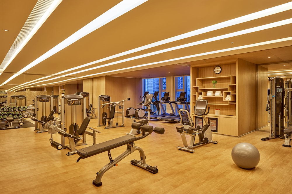 Hyatt Regency Shenzhen Yantian 40/68
