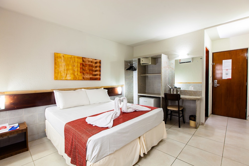 Smart Hotel 12/47