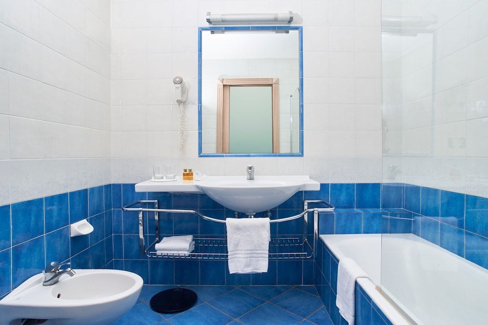Central Park Hotel Terme 51/60