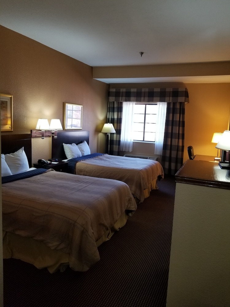 Quality Inn & Suites Kilgore-Longview 23/60