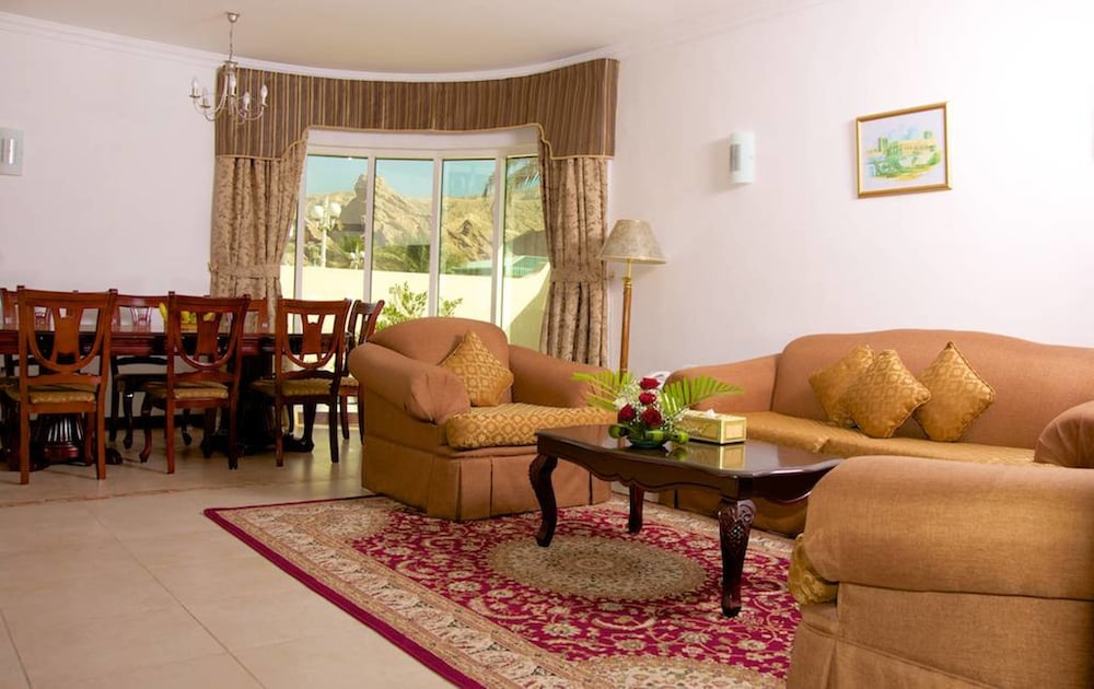 Green Mubazzarah Chalets 17/45