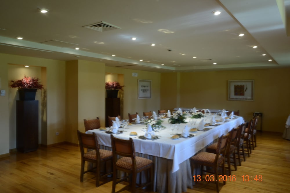 PARADOR DE TORDESILLAS 33/50