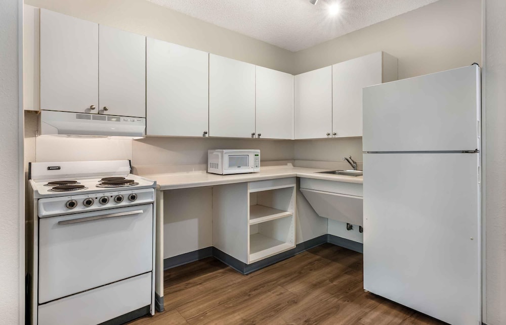 Extended Stay America-Daytona Beach-International Speedway 54/62