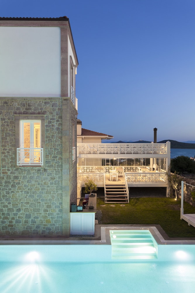 Pur Beyaz Butik Otel 42/50