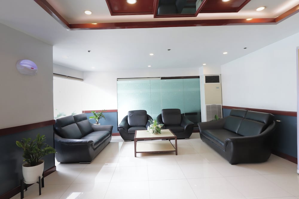 Hotel Sogo Edsa Cubao 40/55