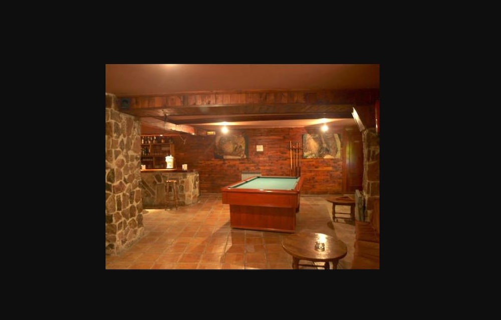 Hotel La Vega 12/27