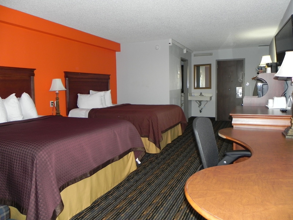 Howard Johnson by Wyndham Lexington 21/33