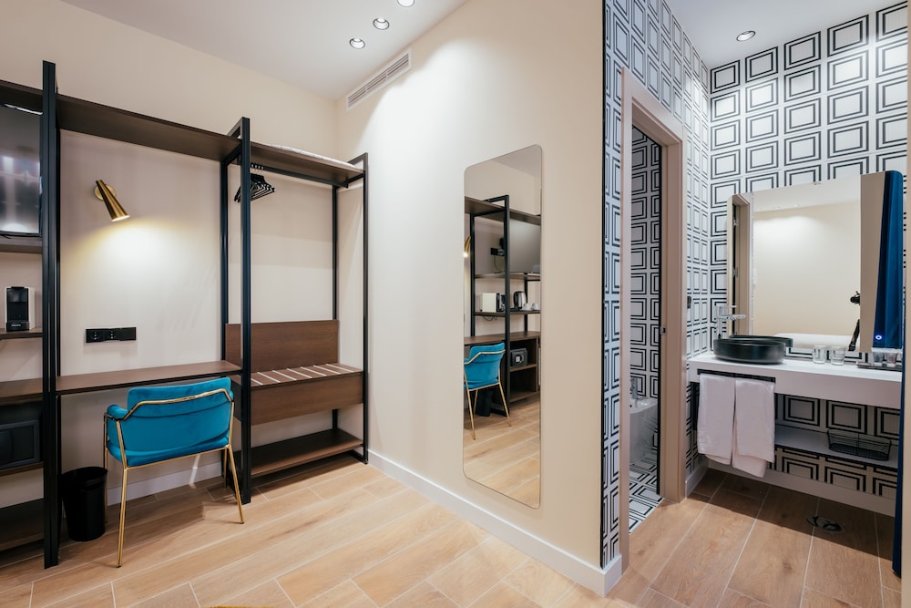 Hotel Cetina Sevilla 7/69
