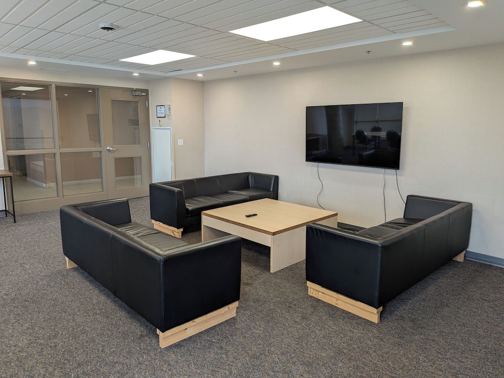 Residence & Conference Centre - Kamloops 37/61