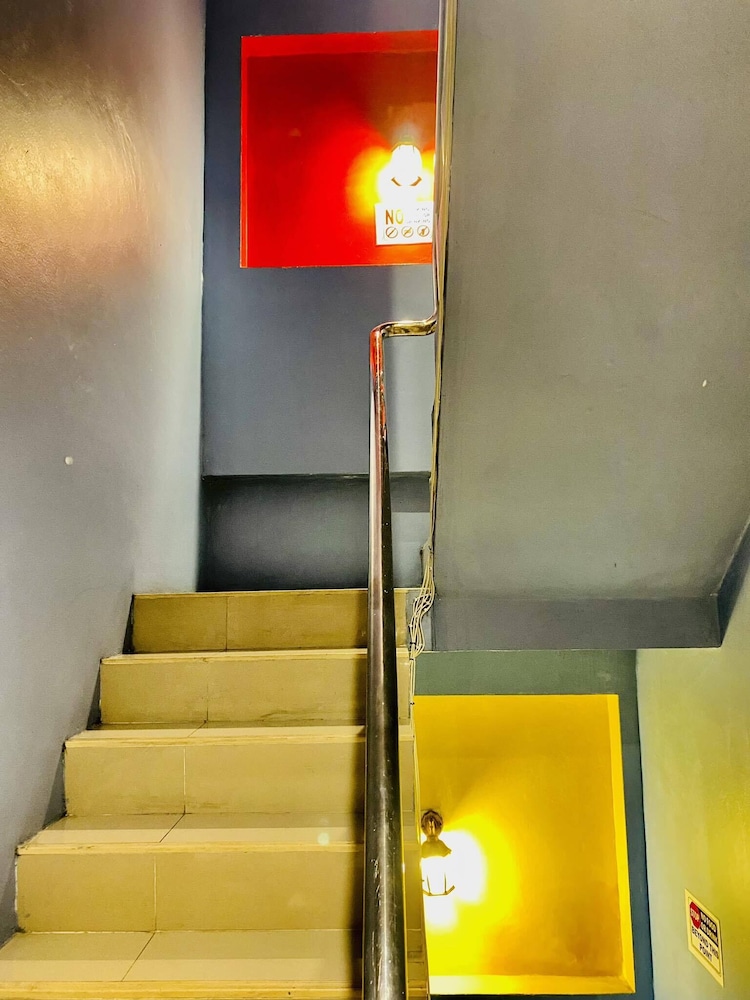Frutta Hostel - Adults Only 12/48