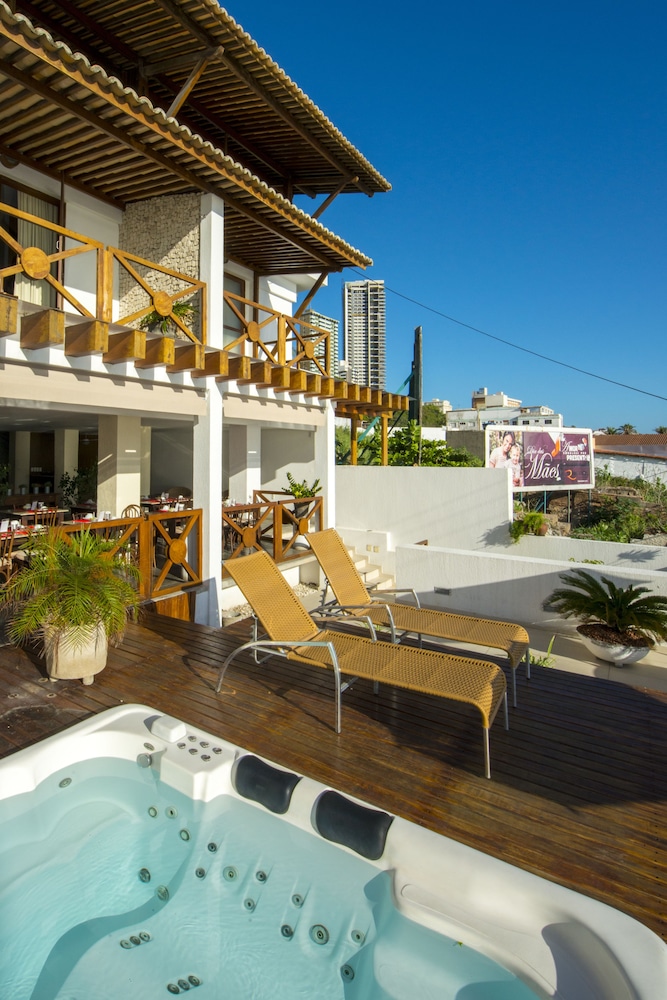 La Belle Beach Hotel 5/50