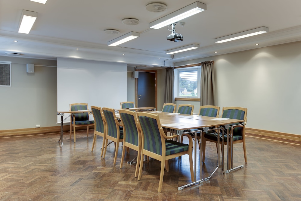 Tyrifjord Hotell 38/49