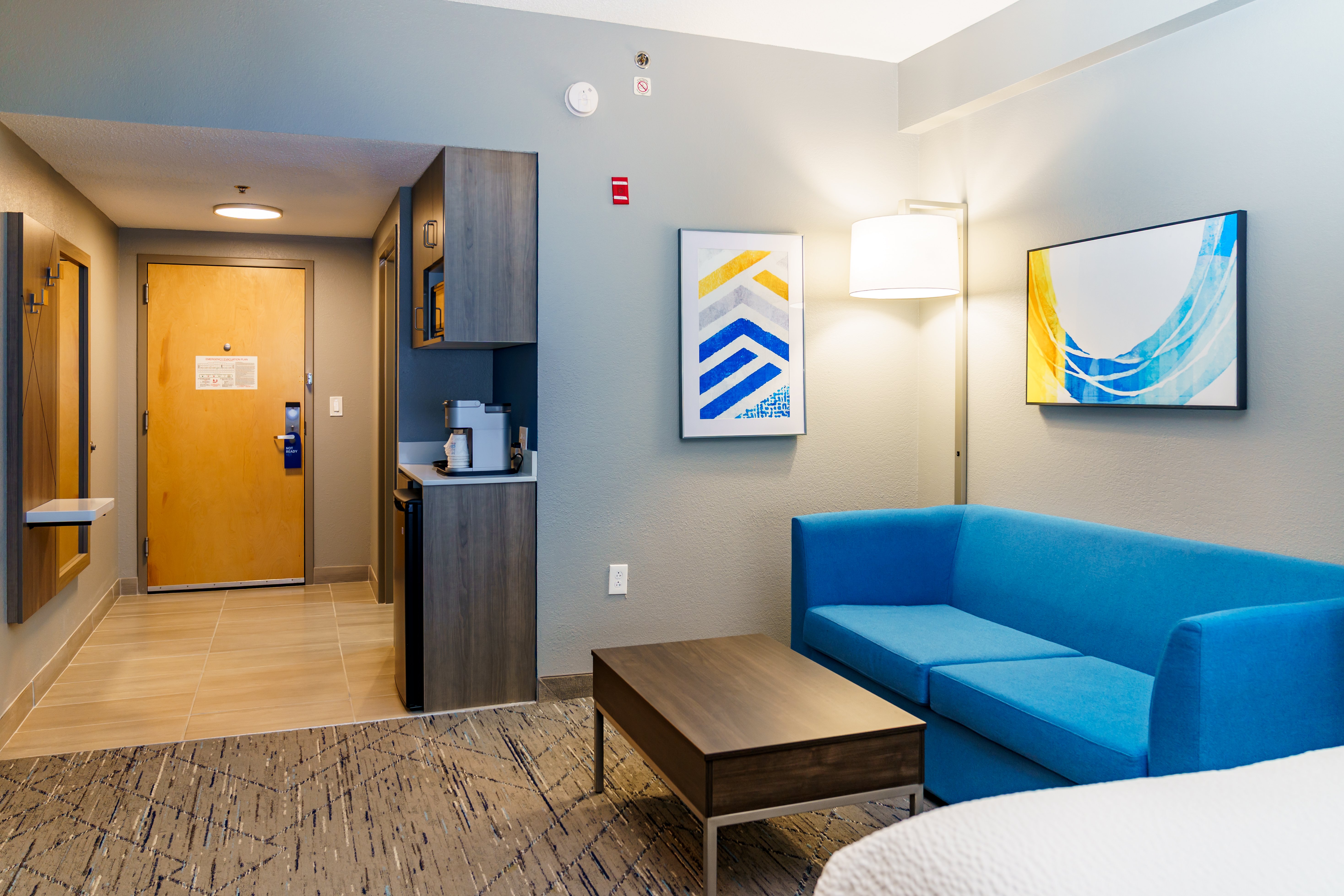 Holiday Inn Express Hotel and Suites Raleigh Sw Nc State 49/80