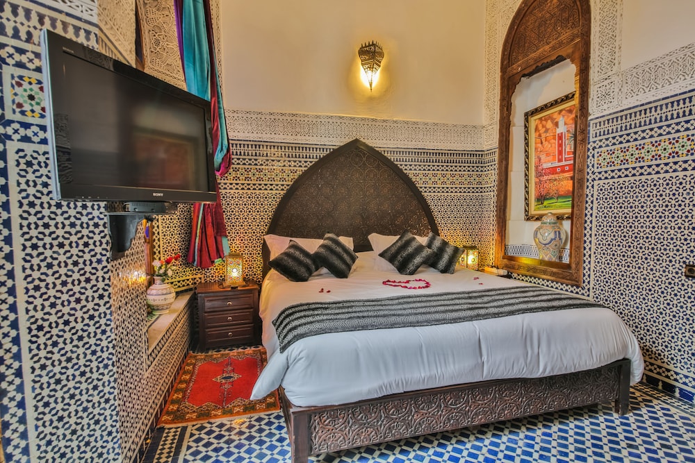 1 BEDROOM, LUXURY, SUITE