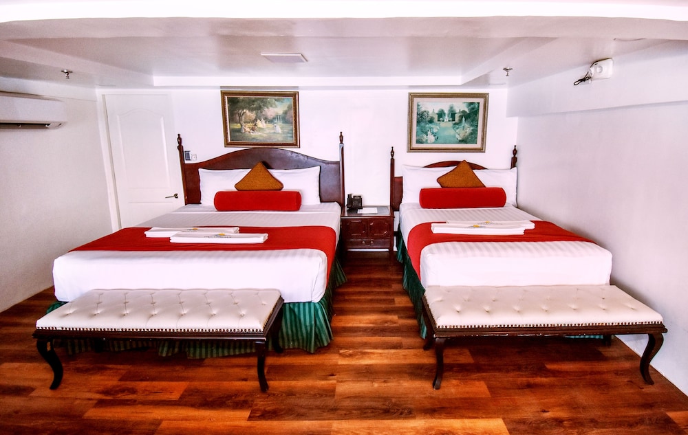 Dreamwave Hotel Puerto Galera 20/42