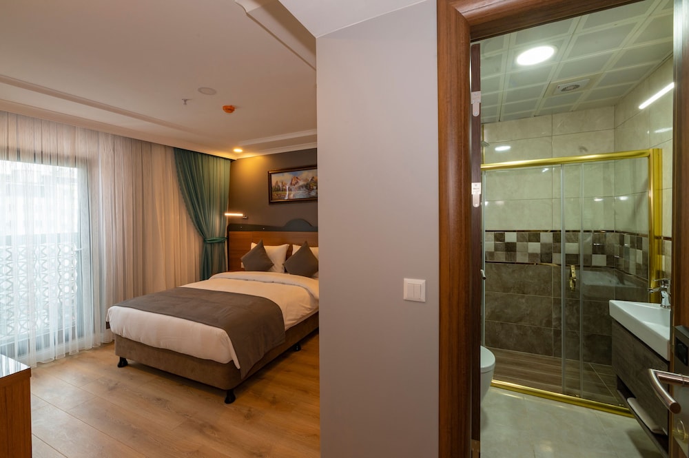 New Emin Hotel 12/20