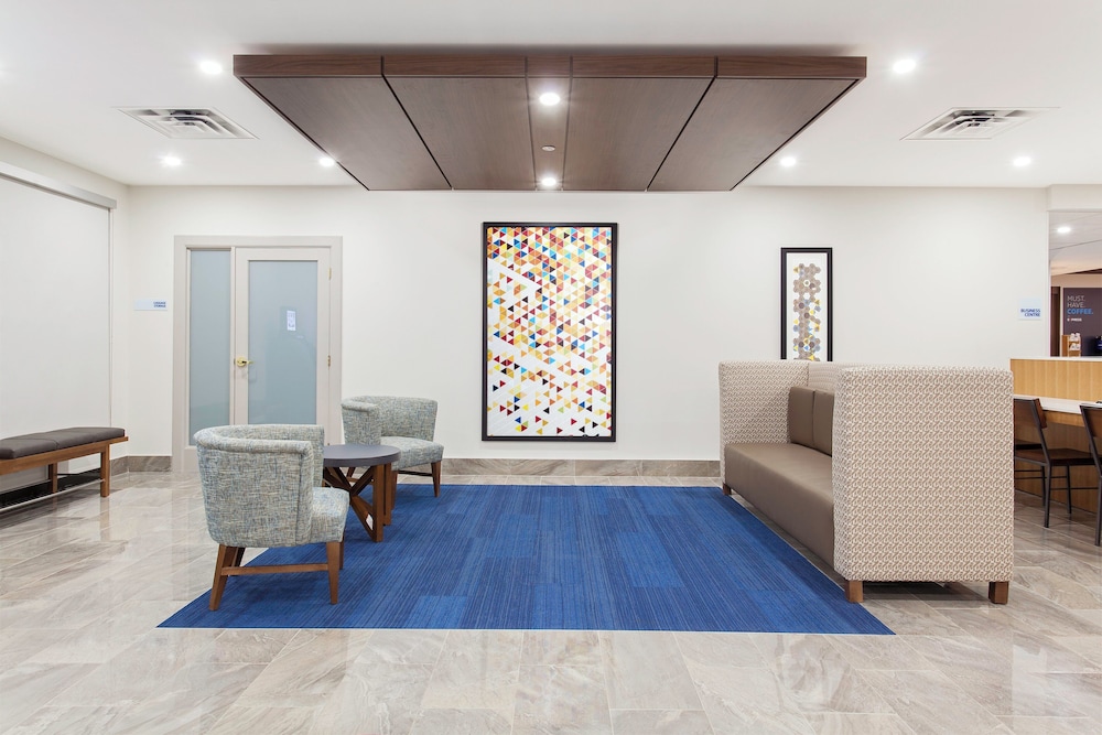 Holiday Inn Express & Suites Mississauga-Toronto Southwest, an IHG Hotel 50/71