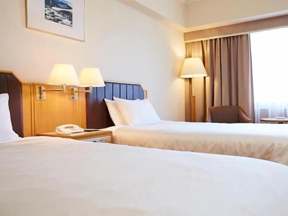 Hotel New Otani Takaoka 21/55