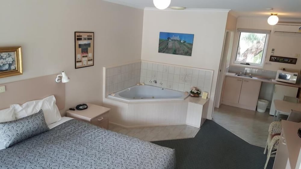 Balnarring Village Motor Inn 22/52