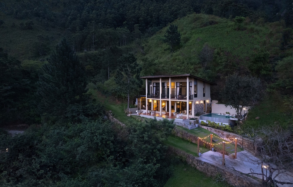 The Capoe House in Kalupahana