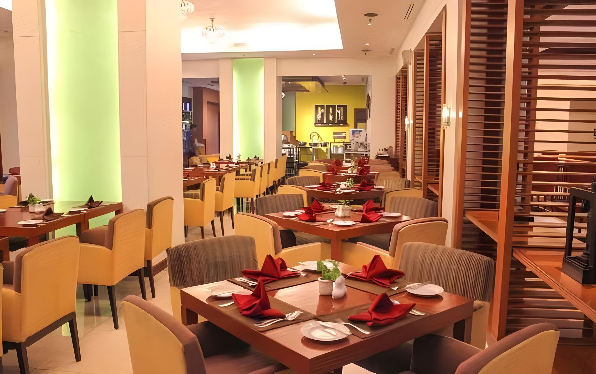 Grand Surya Hotel Kediri 41/51