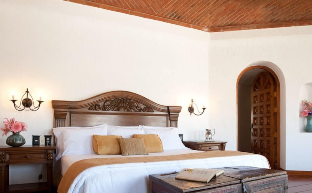 Room, King Bed, Pet Friendly