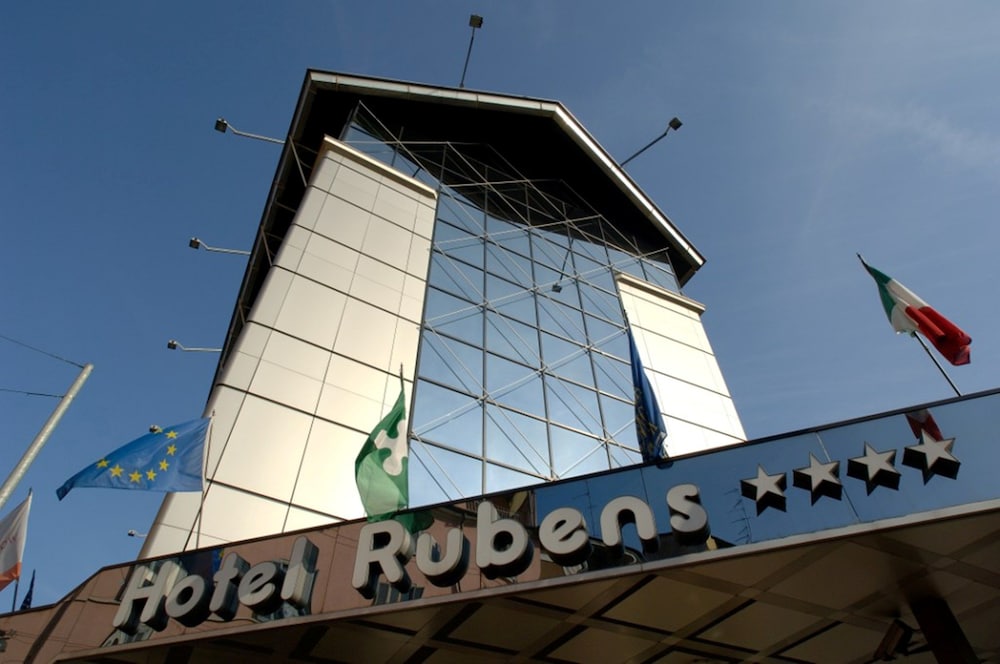 c-hotels Rubens photo3