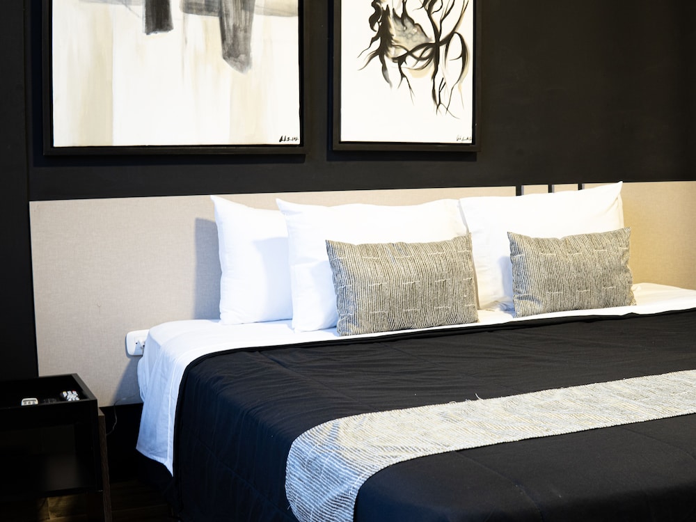 Rua Hotel Boutique 12/24