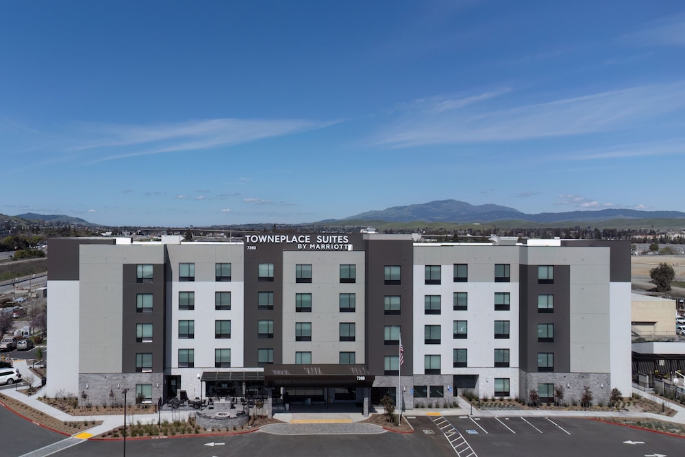 TownePlace Suites by Marriott Pleasanton 2/43