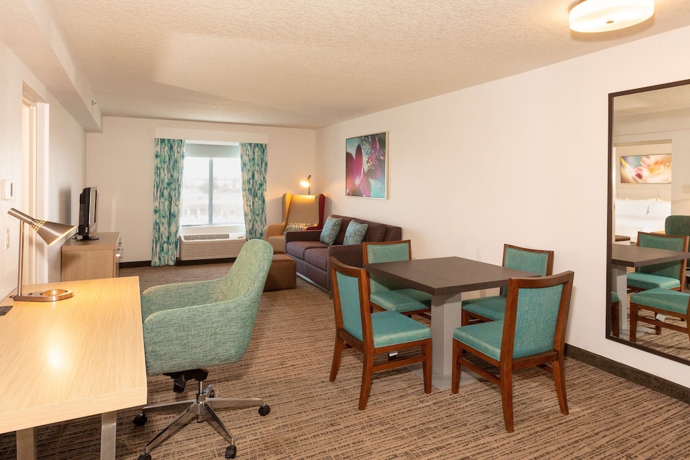 Hilton Garden Inn Daytona Beach Airport 43/55