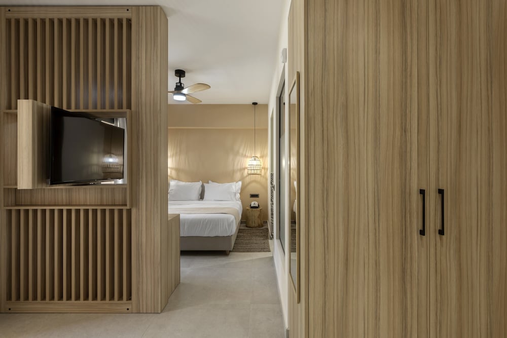 The Nest Resort 49/50